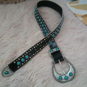 Lake Shore Drive Ladies Size S Black Leather belt